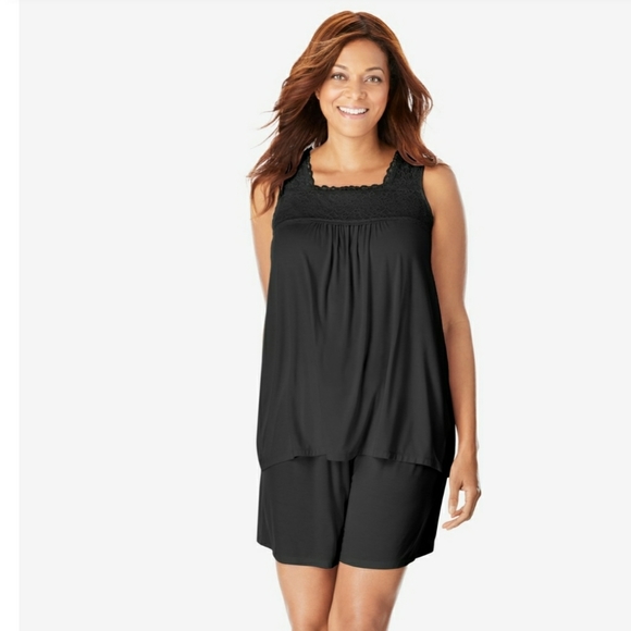 Dreams & Co Other - Dreams & Co lace trim pajamas